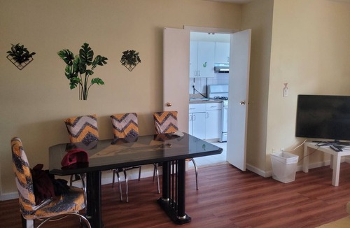 Queens House | Spacious 3-bedroom townhome in Forest Hills next to all