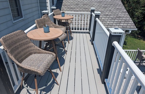 Providence Forge House | Spacious 5-bedroom house in Providence Forge with WiFi, fitness, golf, casino