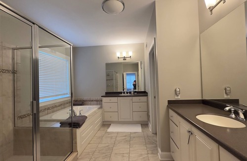 Valley Run House | Spacious 5-bedroom house in wonderful Bryn Mawr - 11 minutes to Aronimink