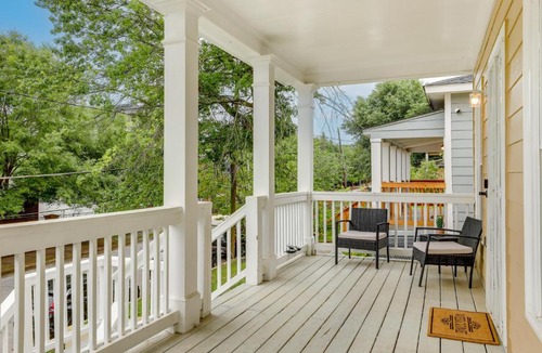 Pittsburgh House | Spacious Atlanta Home ~ 2 Mi to Downtown!