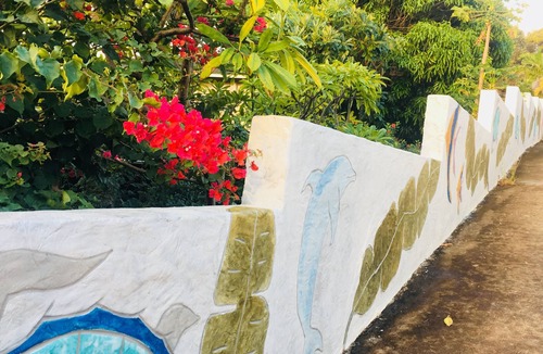 Maunalani Heights House | Spacious Family Home With Gorgeous Sunset Views of Diamond Head