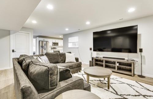 Hanover House | Spacious & Modern Home w/Deck in Oregon!
