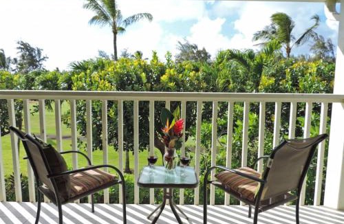 Kahuku House | Spacious Townhouse by the beach