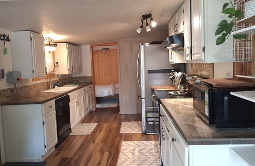 Cascade-Chipita Park Cabin | Spacious, Unique Creekside Cabin with Private hot tub