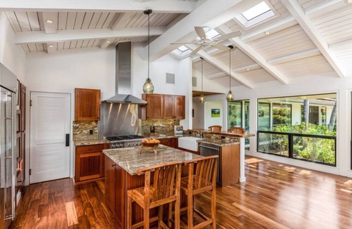 Kamuela House | SPECIAL Rates - Mauna Kea Fairways South 14: Incredible Ocean Views
