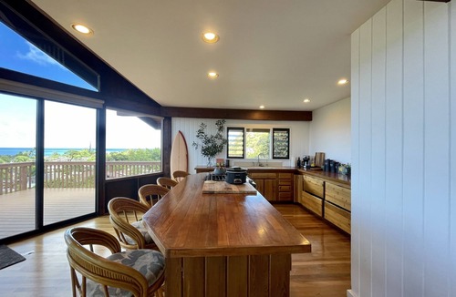 Pupukea House | Spectacular home with ocean views across the whole of the north shore.
