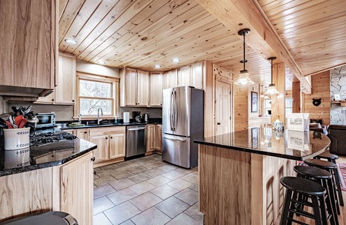Sunday River Area Ski Chalet | Spring & Summer Specials