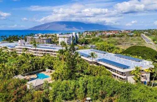 Kihei Condo | Steps to Beach | Hot Tub | Luxe Maui Retreat