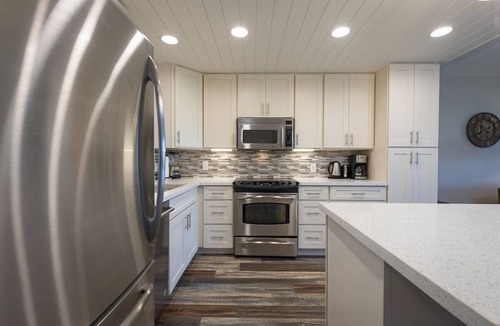 Kihei Condo | Steps to Kamaole 3 Beach