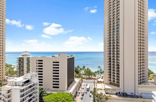 Waikiki Apartment | Stylish 1-BR Condo with Breathtaking Ocean Views