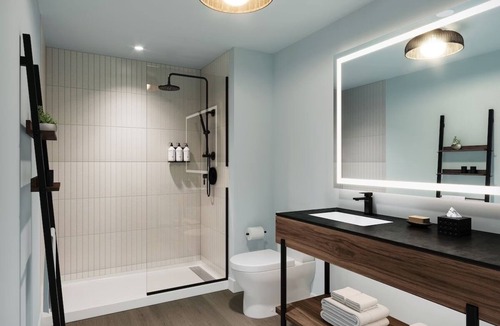 Diamond Head - Kapahulu - St. Louis Hotel | Stylish Waikiki Escape with Pool Access! 2 Relaxing Units, Pets Allowed