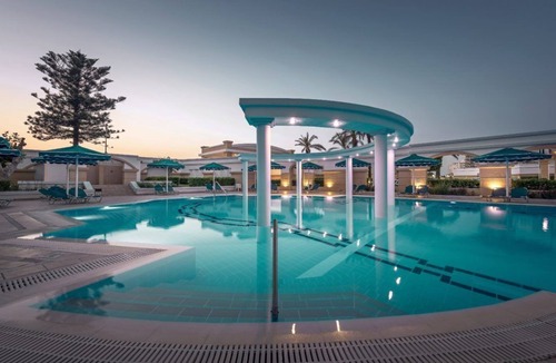 Waikiki House | such as house, villa