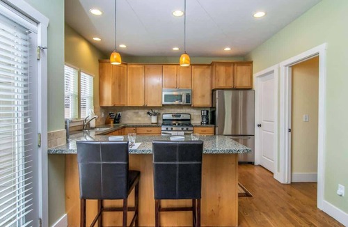 Sugar House House | Sugarhouse Gem! Hot Tub * Pets Ok * Fenced Yard