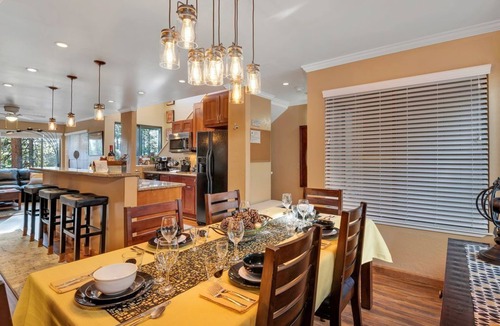 Zephyr Cove House | Summer in Tahoe, Private neighborhood, Near, Lake, Beach, Pool,downtown&FUN 8max