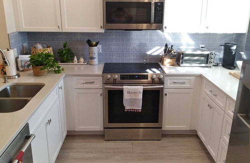 Crescent Beach Condo | Sunrise Beach Retreat at Summerhouse - Ground Floor, Heated Pools, Beach Access