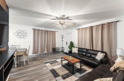 Survey Creek House | Sunrise Getaway