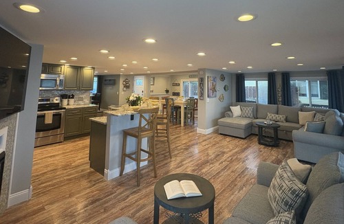 Conesus House | Sunset Lakefront Family Retreat - Dock, Hot Tub, Kayaks - Sleeps 12