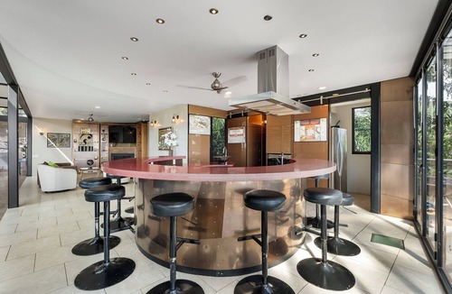 Makiki House | Tantalus Glass House by Gather Modern Honolulu Retreat