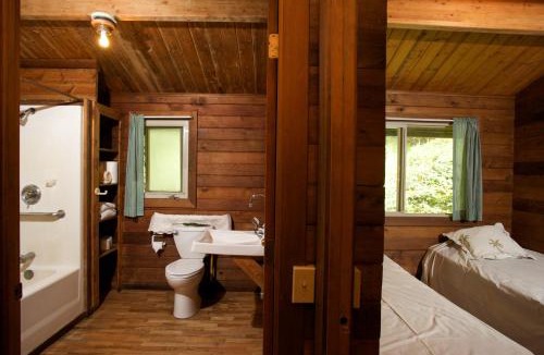 Waimea Cabin | The Cabins at Kokee