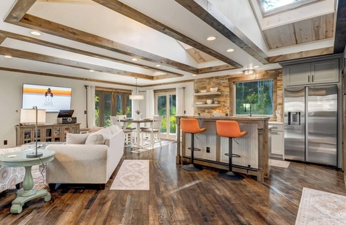 Woodland Park Cabin | The GLEN -Private 7 Acre Retreat 2 Cabins Spa Sauna -Renewal in God's Creation.