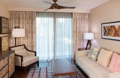 Waikiki House | The Grand Islander, a Hilton Grand Vacations Club - 2 Bedroom - Resort View