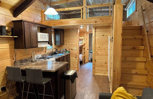 Leicester Cabin | The Leicester Ridge Cabin