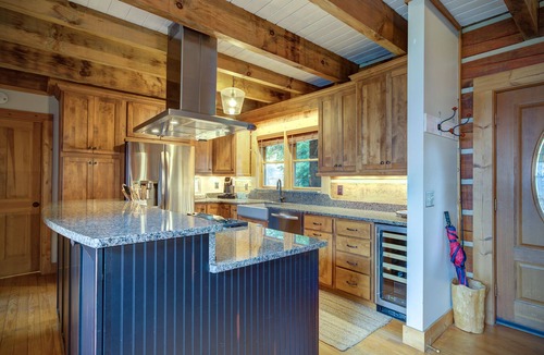Apple Ridge House | The Most Amazing View in Blowing Rock