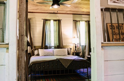 Catskill House | The Old Catskill Game Farm Inn