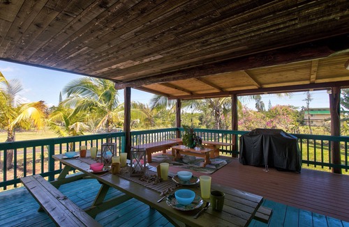 Keaau House | The Rainbows End in Sunny Hawaiian Paradise Park