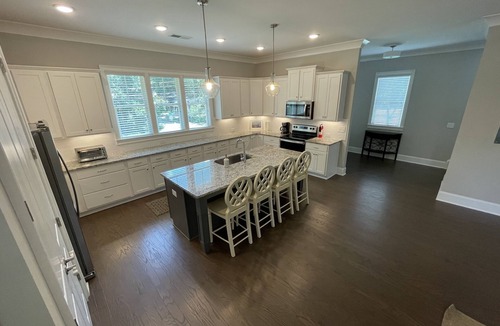 Marietta House | The Spacious Marietta Retreat- Family friendly with 4.5 bathrooms!