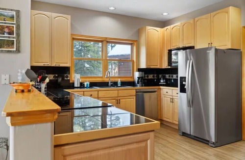 Quandary Village House | The Summit at 11 15 Min to Breck Private Hot Tub Views Sauna Game Room