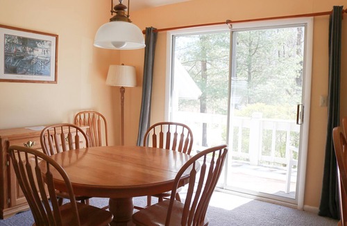 Chautauqua Condo | This is a timeshare condominium complex located on the northern end of Chautauqua Institution at 20 Elm Lane.