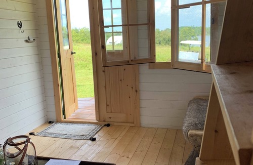 Quinte West Cabin | Tiny Oaks Cabin Cozy and private with sleeping loft, walking distance to lake!