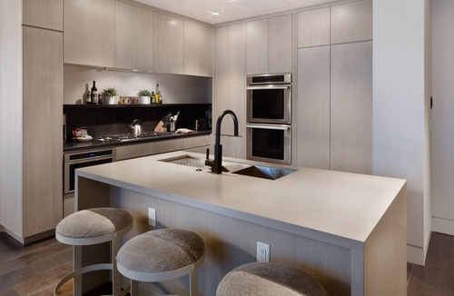 Empire Pass Condo | Top 5% Deer Valley Ski-In/Out. Spa Pool + Views. Gym, Ski Valet.