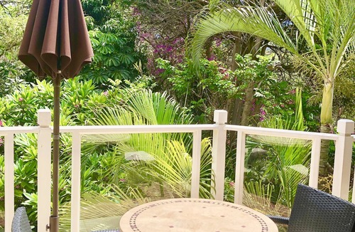 Wailea Condo | TOP FLOOR CORNER PRIVATE STUDIO, LOCALLY OWNED AND MANAGED, WALK TO BEACH
