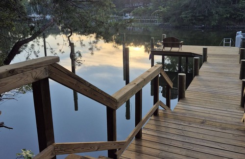 Lancaster House | Tranquil waterfront destination offers the perfect blend of comfort and charm.