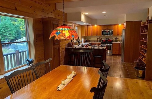 Beaver Cove House | Tranquil Waterfront Getaway on Moosehead Lake