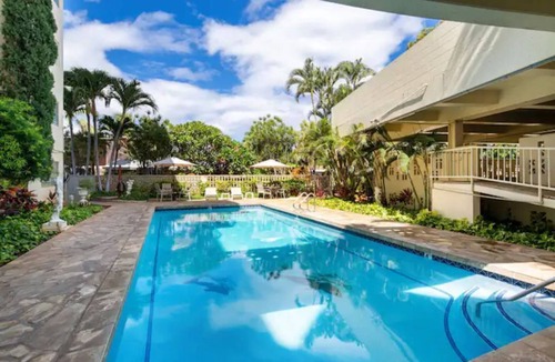 Makaha Apartment | Tropical Beach Vacation Home