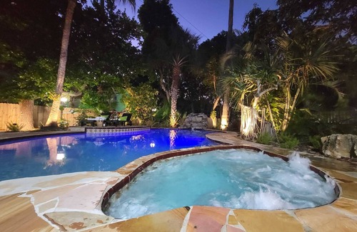 Ives Estates Villa | Tropical Miami Oasis/Nr Beaches & Hard Rock Stadium/Heated POOL/SPA/GAMES/BBQ