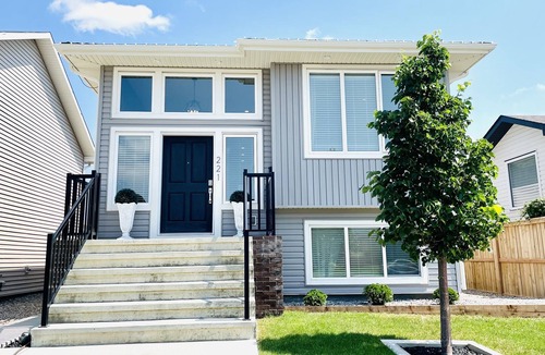 Lethbridge House | Two Two One