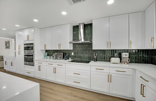 Enterprise House | Ultimate VEGAS home 5BR/4BA 3860sf- Pool & Casita