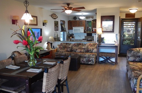 Maunaloa Condo | Unobstructed Ocean View - Lovely 1/1