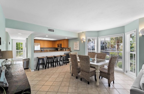 Palm Island Villa | Updated 2 BR! Breathtaking View of the Gulf Sunsets! B1113A
