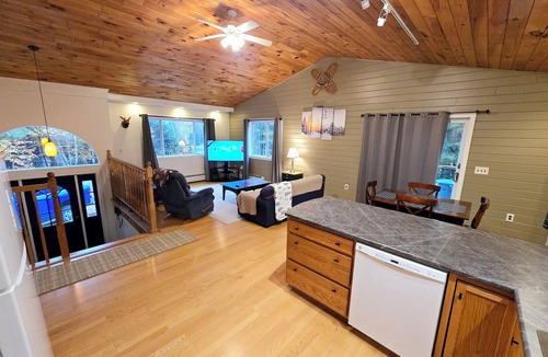 Carrabassett Valley House | Valley Home with Game Room, Walking Distance to Narrow Gauge Trails & Restaurant