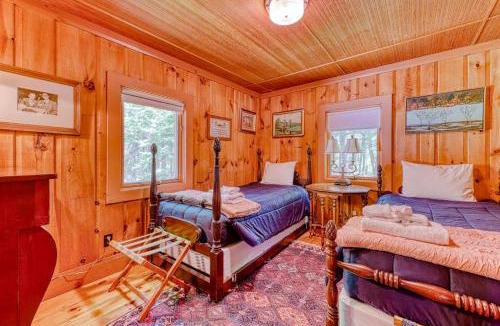 Boothbay Harbor House | Vintage, Log Cabin in the Woods with Beach Club Access About One Mile Away