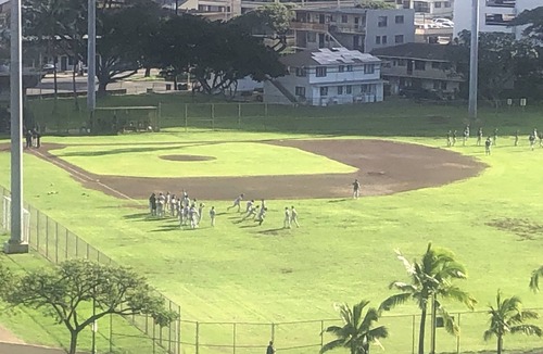 McCully - Moiliili Apartment | Waikiki studio, panoramic view, lots of amenities, 10 min walk to the beach!