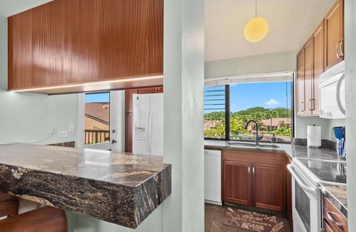 Wailea Condo | Wailea Ekahi 45D - Ocean & Garden Views, Beautifully Renovated, Split AC, Wi-Fi!