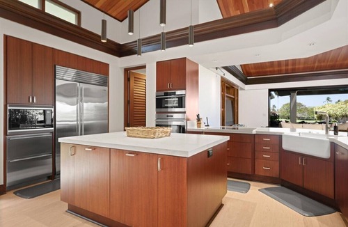 Kaupulehu House | Waiulu Estate 152B – Ocean View & Fully Renovated | Onsite Staff & Daily Housekeeping