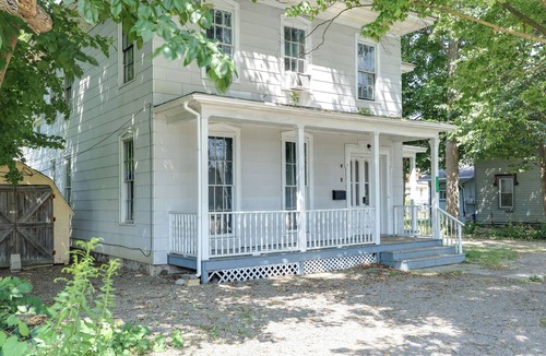Bath Apartment | Walk to Town: Bath Apt Near Keuka Lake Wine Trail