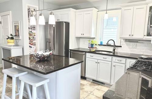Highland Falls House | Walk to West Point 3 Bedroom- 1 King and 2 Queen 2 Bathroom